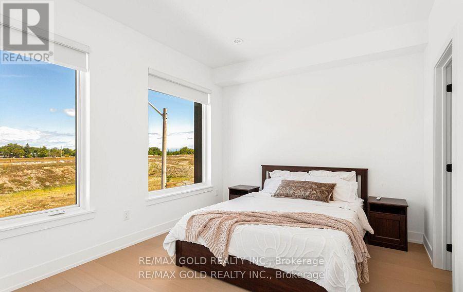 71 - 80 Coveside Drive W, Mississauga, Ontario  L5H 0B2 - Photo 27 - W12463402