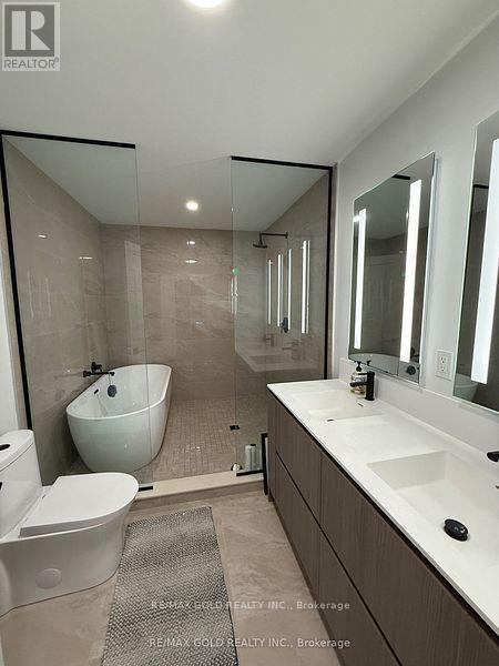 71 - 80 Coveside Drive W, Mississauga, Ontario  L5H 0B2 - Photo 14 - W12463402