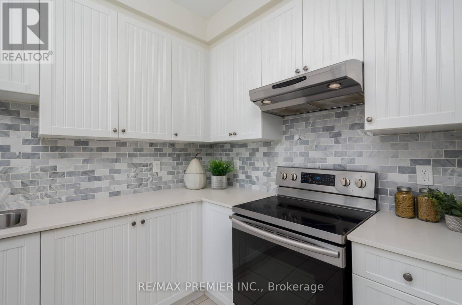 90 Palace Street, Thorold, Ontario  L2V 0J6 - Photo 20 - X12463542