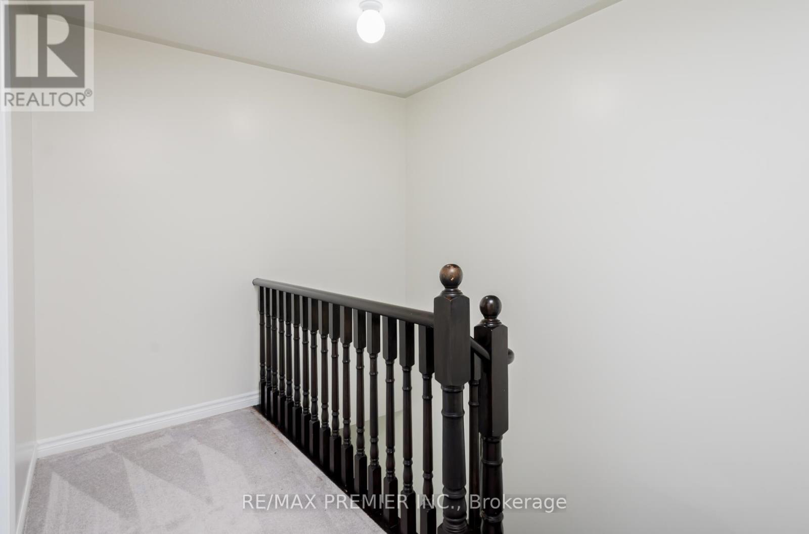 90 Palace Street, Thorold, Ontario  L2V 0J6 - Photo 22 - X12463542