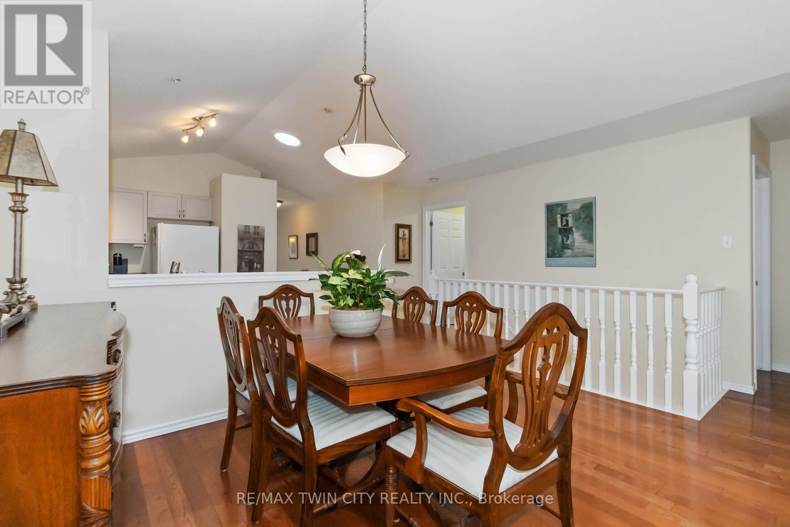 15 - 54 Glenwood Drive, Brantford, Ontario  N3S 3G6 - Photo 11 - X12463561