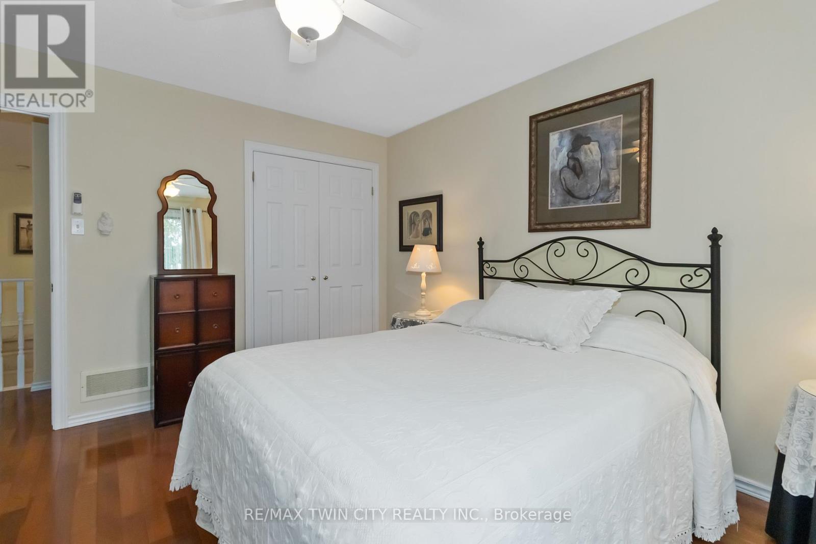15 - 54 Glenwood Drive, Brantford, Ontario  N3S 3G6 - Photo 27 - X12463561