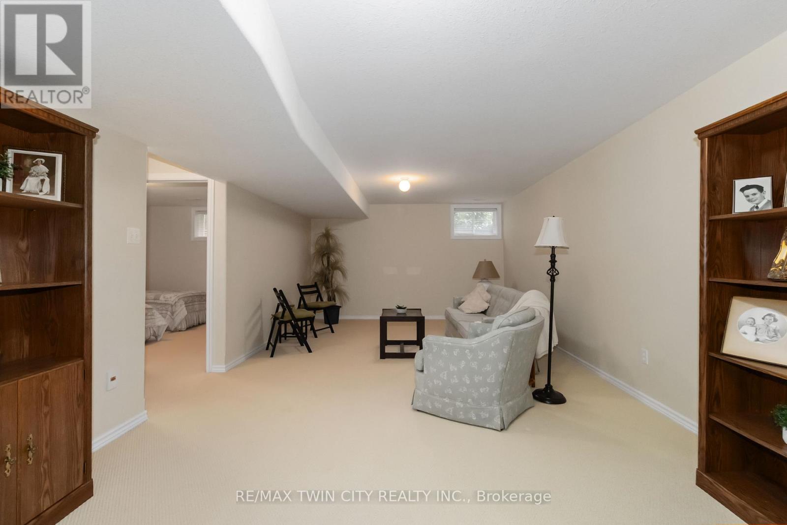 15 - 54 Glenwood Drive, Brantford, Ontario  N3S 3G6 - Photo 32 - X12463561