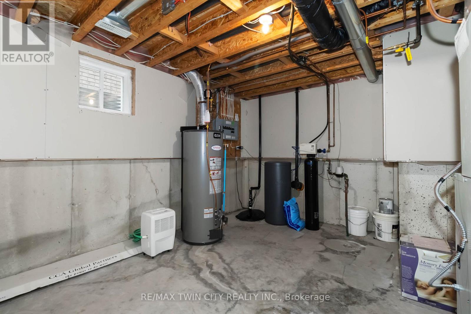 15 - 54 Glenwood Drive, Brantford, Ontario  N3S 3G6 - Photo 43 - X12463561