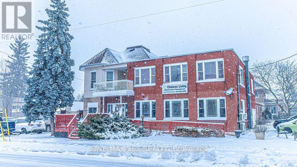 326 12th Street, Hanover, Ontario  N4N 1V6 - Photo 27 - X12463582