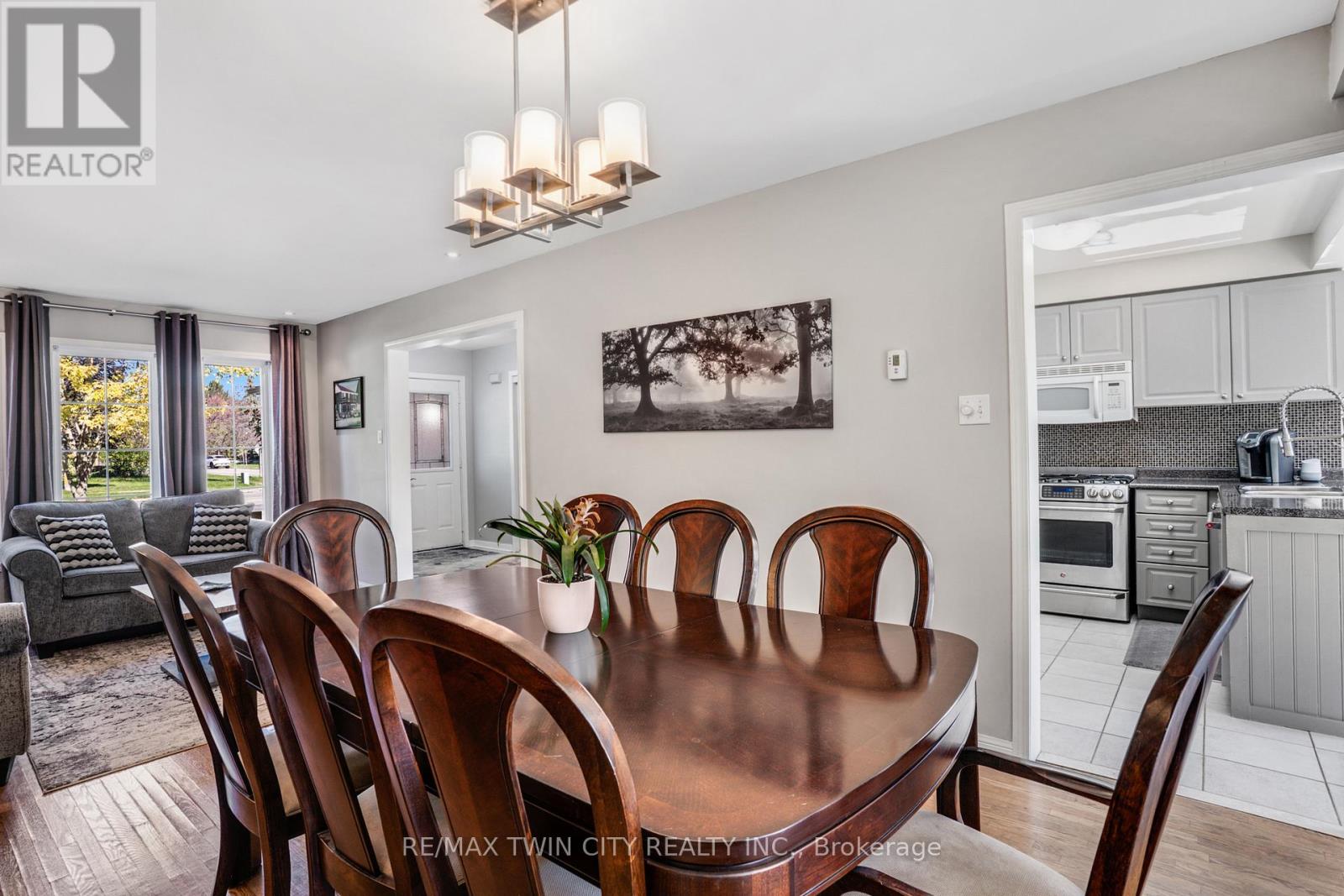 795 Saginaw Parkway, Cambridge, Ontario  N1T 1R3 - Photo 13 - X12463589