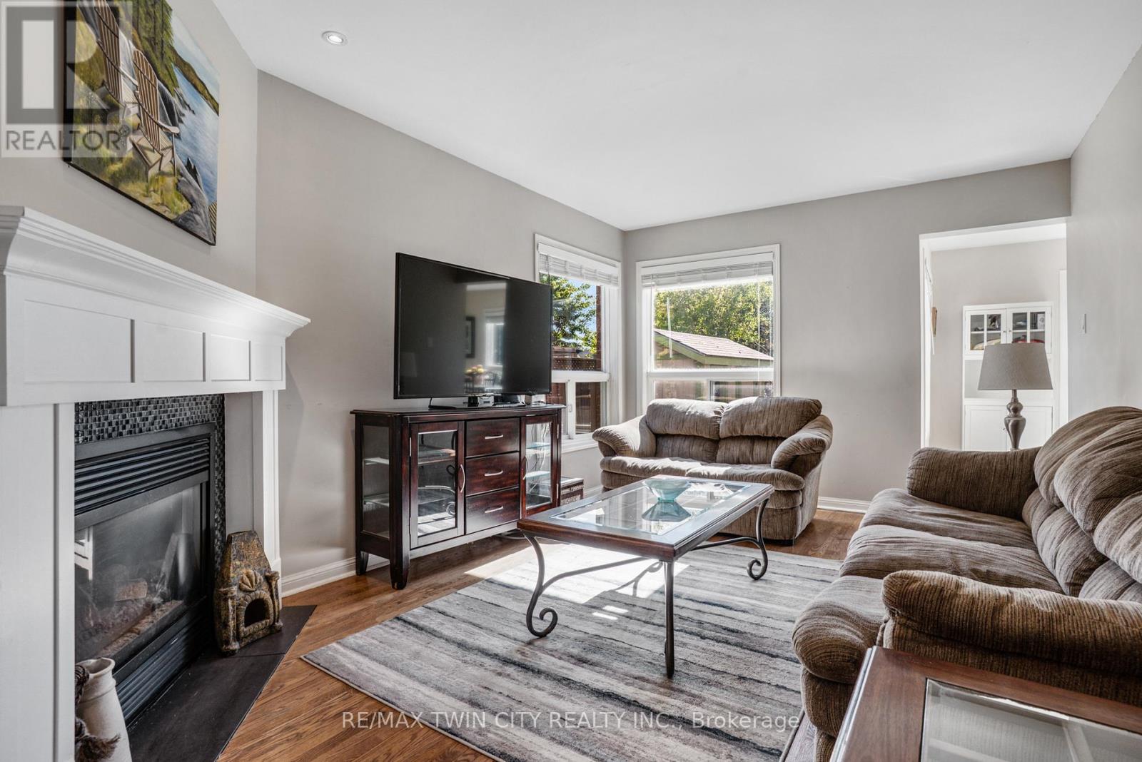 795 Saginaw Parkway, Cambridge, Ontario  N1T 1R3 - Photo 21 - X12463589