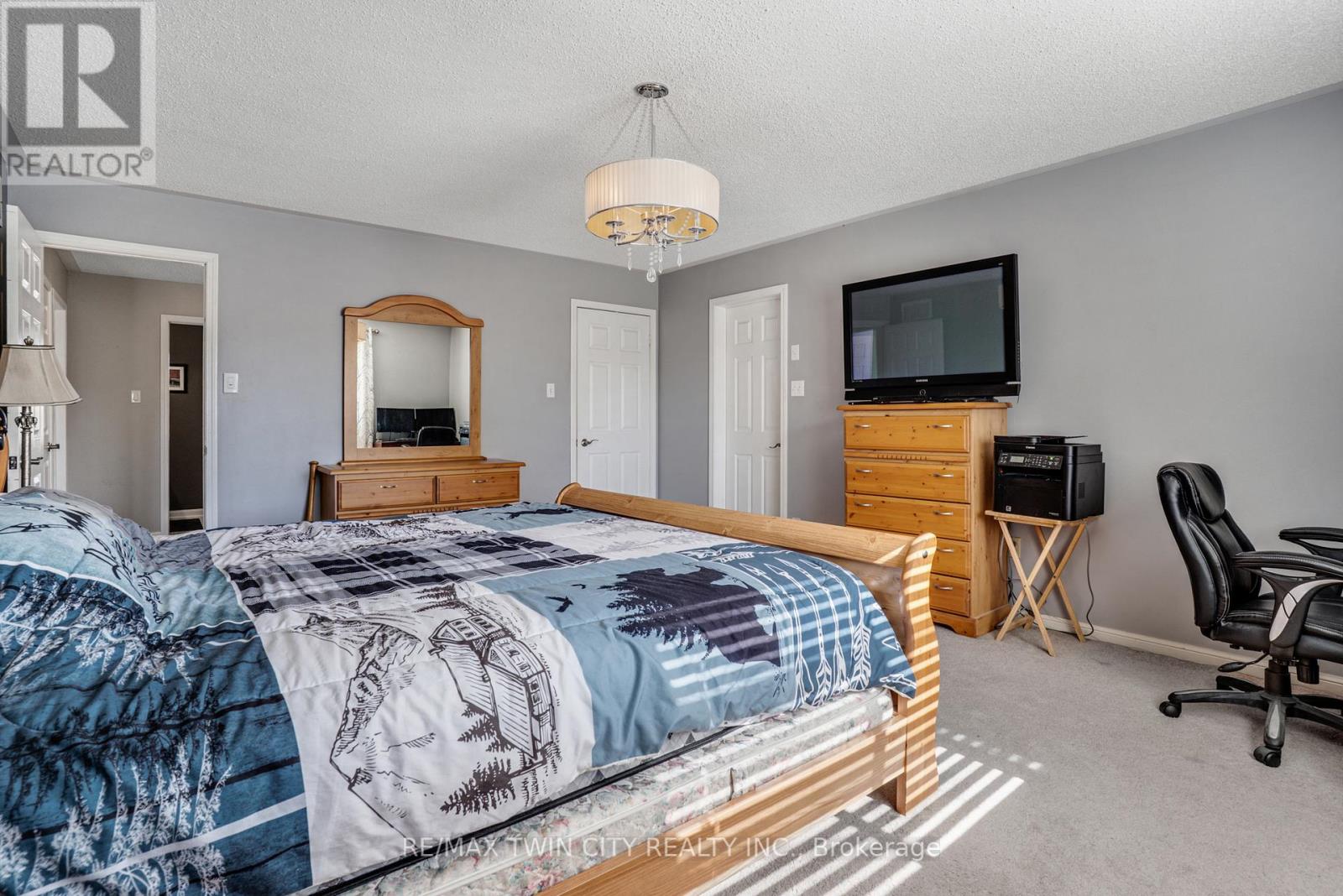 795 Saginaw Parkway, Cambridge, Ontario  N1T 1R3 - Photo 29 - X12463589