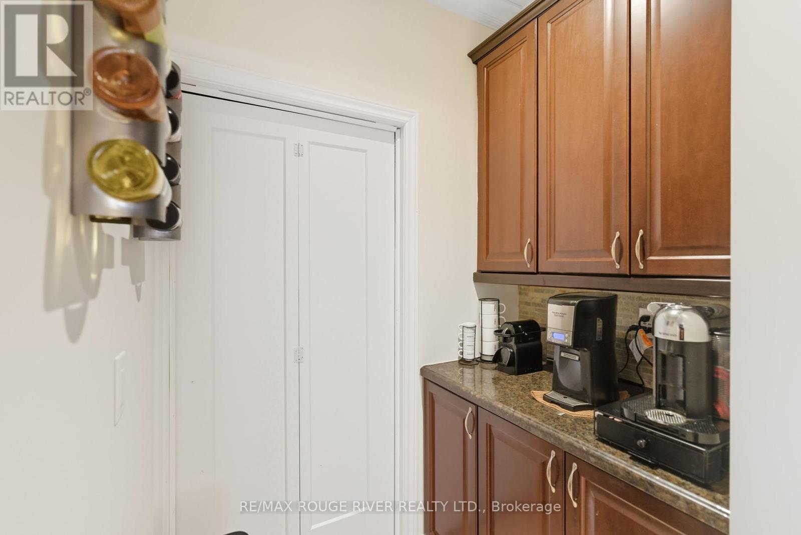16 Brough Court, Clarington, Ontario  L1C 0B3 - Photo 18 - E12463652