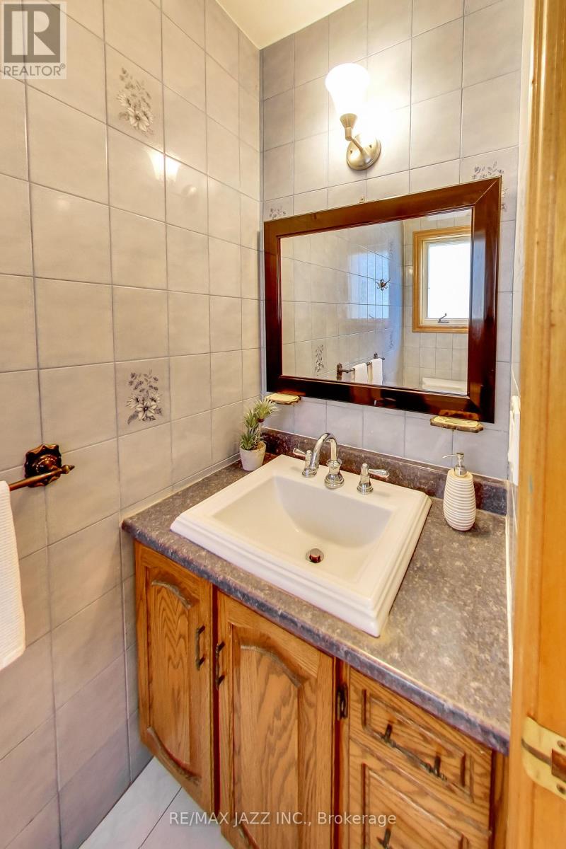 812 Waverly Street N, Oshawa, Ontario  L1J 7E5 - Photo 16 - E12463724