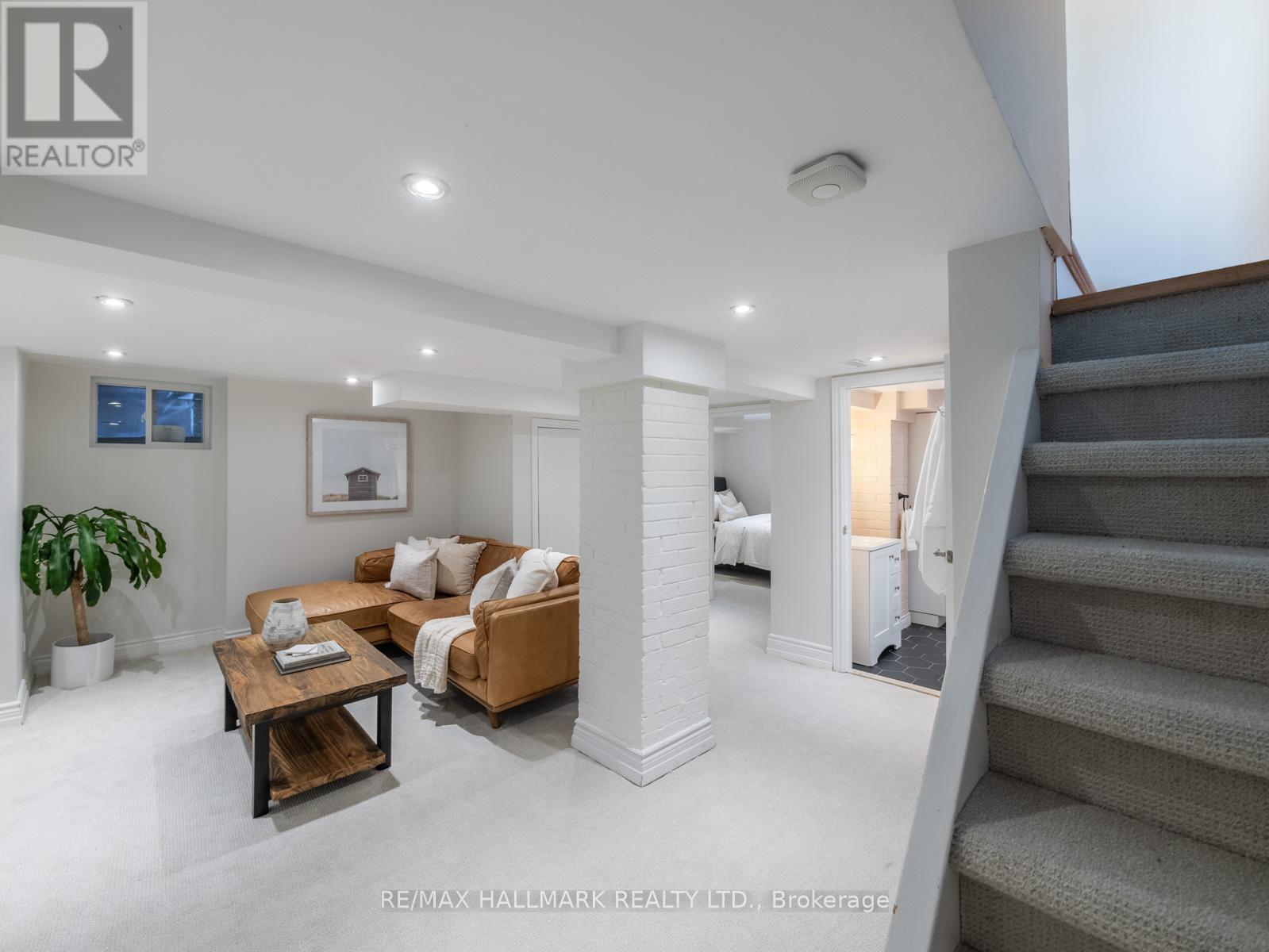 54 Avonlea Boulevard, Toronto, Ontario  M4C 5E5 - Photo 26 - E12463392