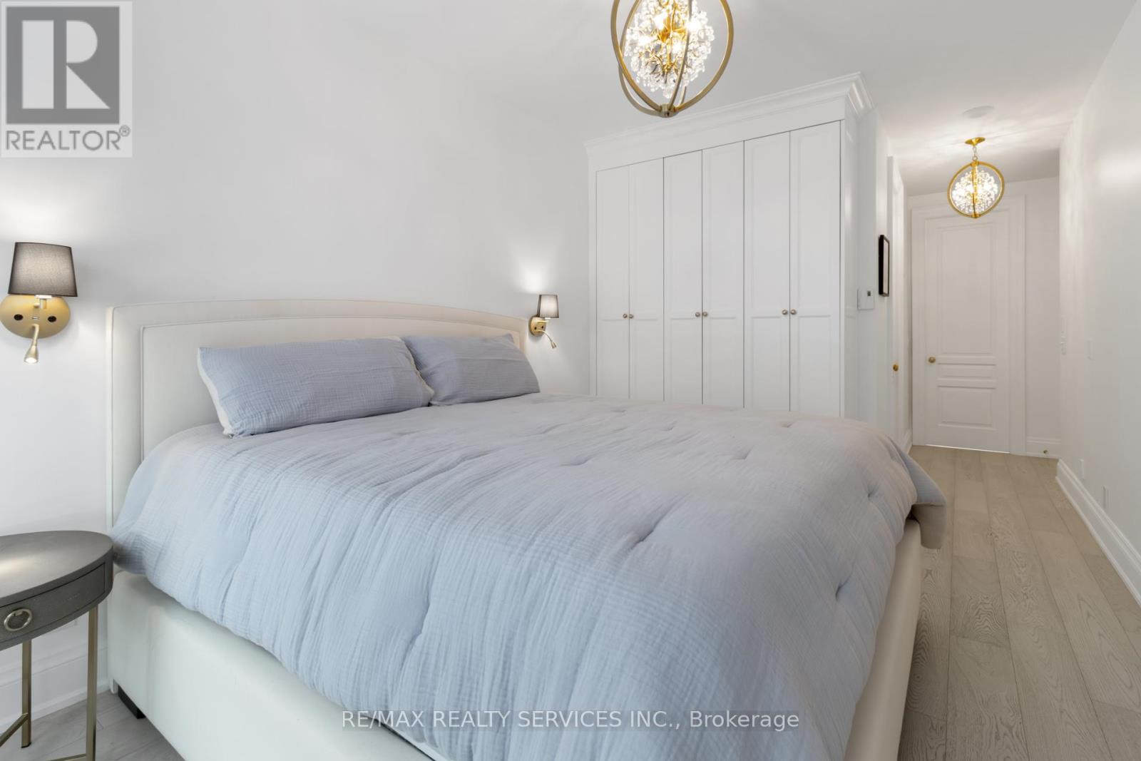 1003 - 111 Forsythe Street, Oakville, Ontario  L6K 3J9 - Photo 18 - W12434333