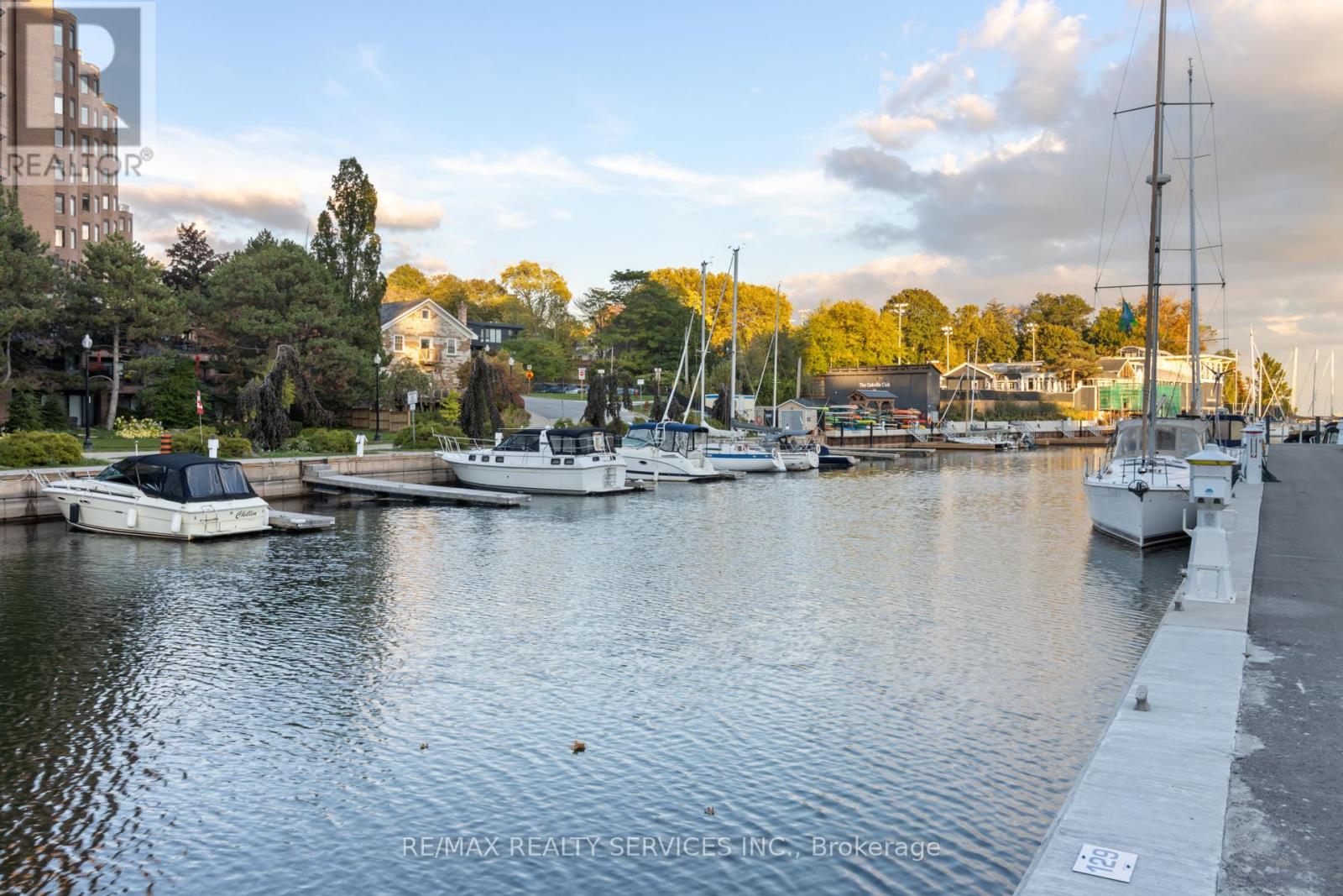 1003 - 111 Forsythe Street, Oakville, Ontario  L6K 3J9 - Photo 47 - W12434333