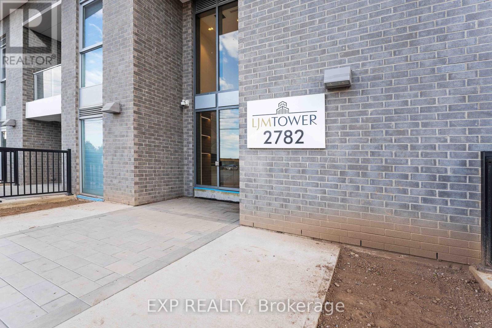 1006 - 2782 Barton Street E, Hamilton, Ontario  L8E 2J8 - Photo 5 - X12360563