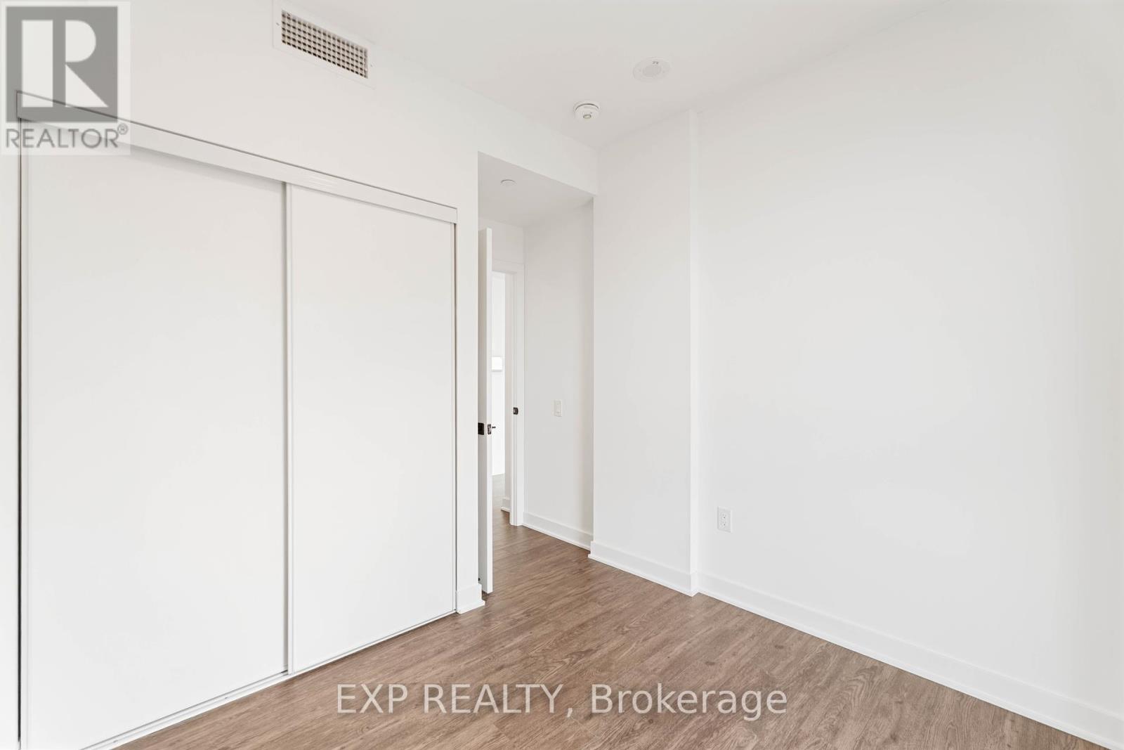 1006 - 2782 Barton Street E, Hamilton, Ontario  L8E 2J8 - Photo 17 - X12360563