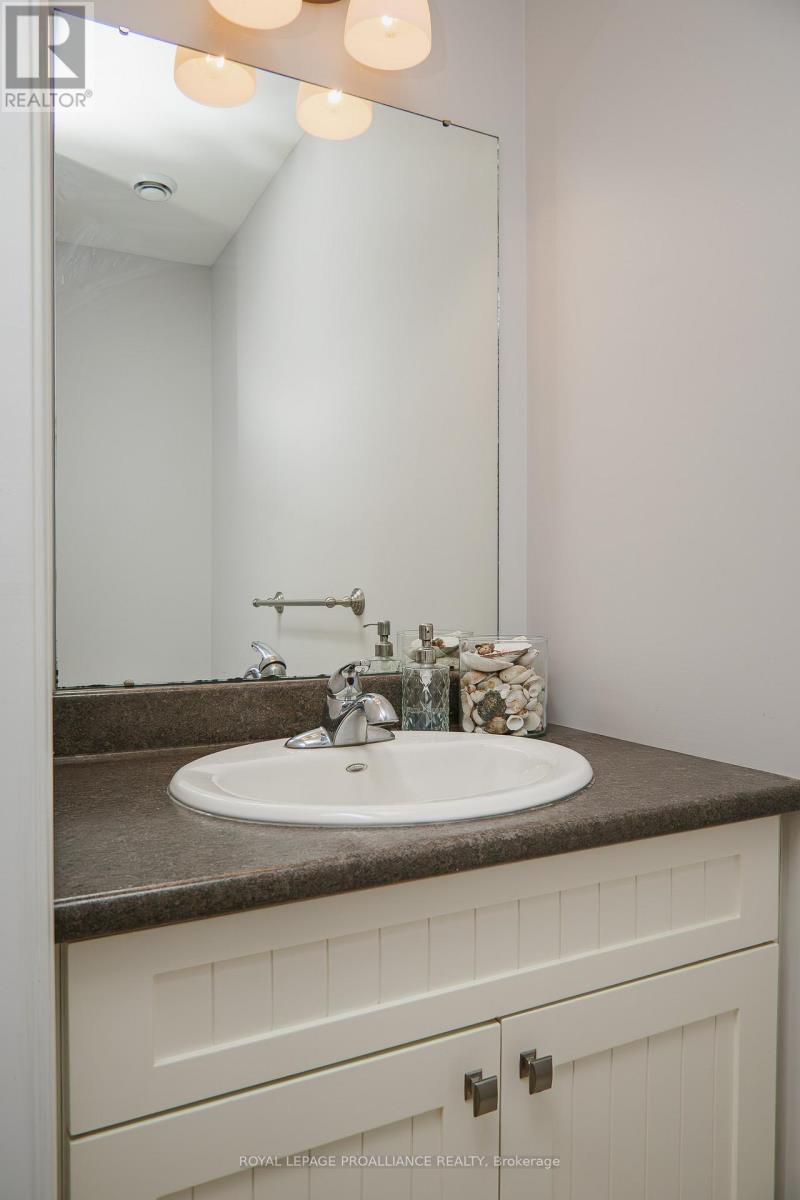 14 Pier Drive, Brighton, Ontario  K0K 1H0 - Photo 21 - X12463659
