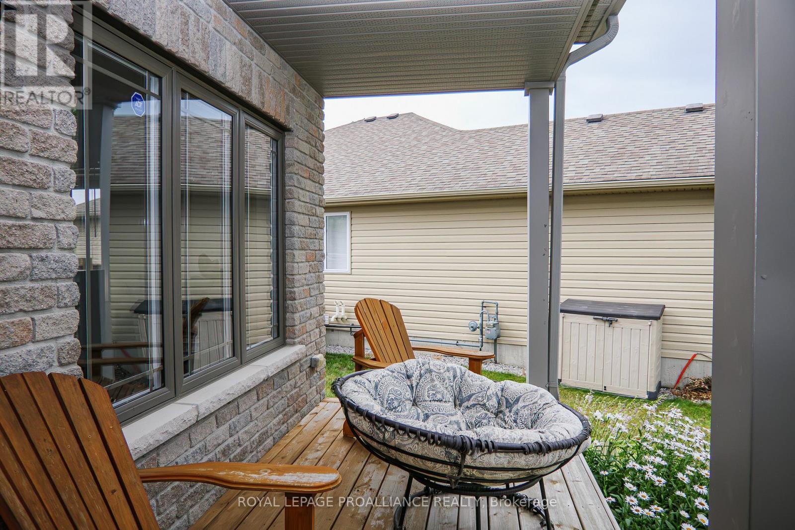 14 Pier Drive, Brighton, Ontario  K0K 1H0 - Photo 5 - X12463659
