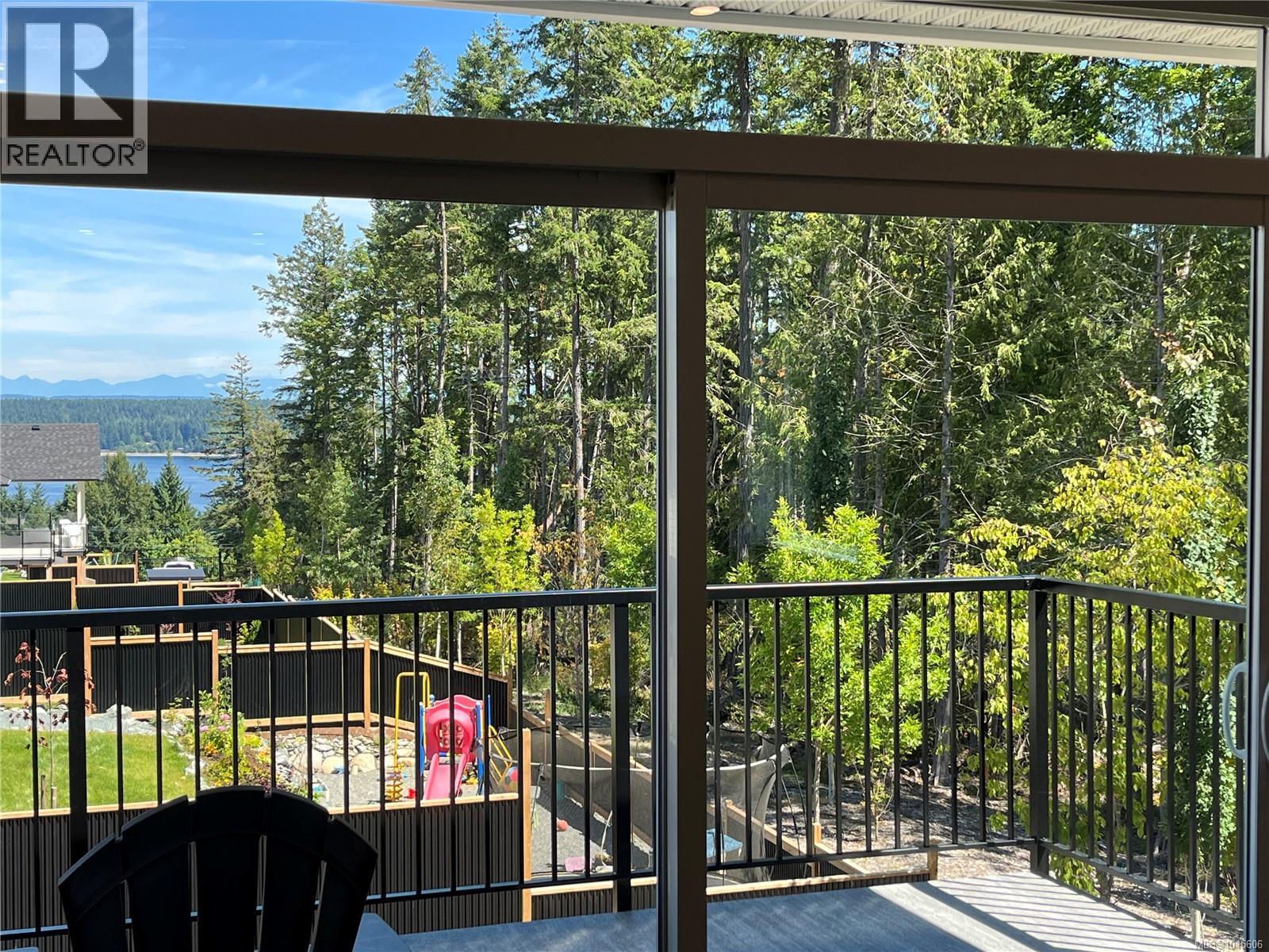 671 Sanderson Rd, Ladysmith, British Columbia  V9G 0A7 - Photo 2 - 1015606