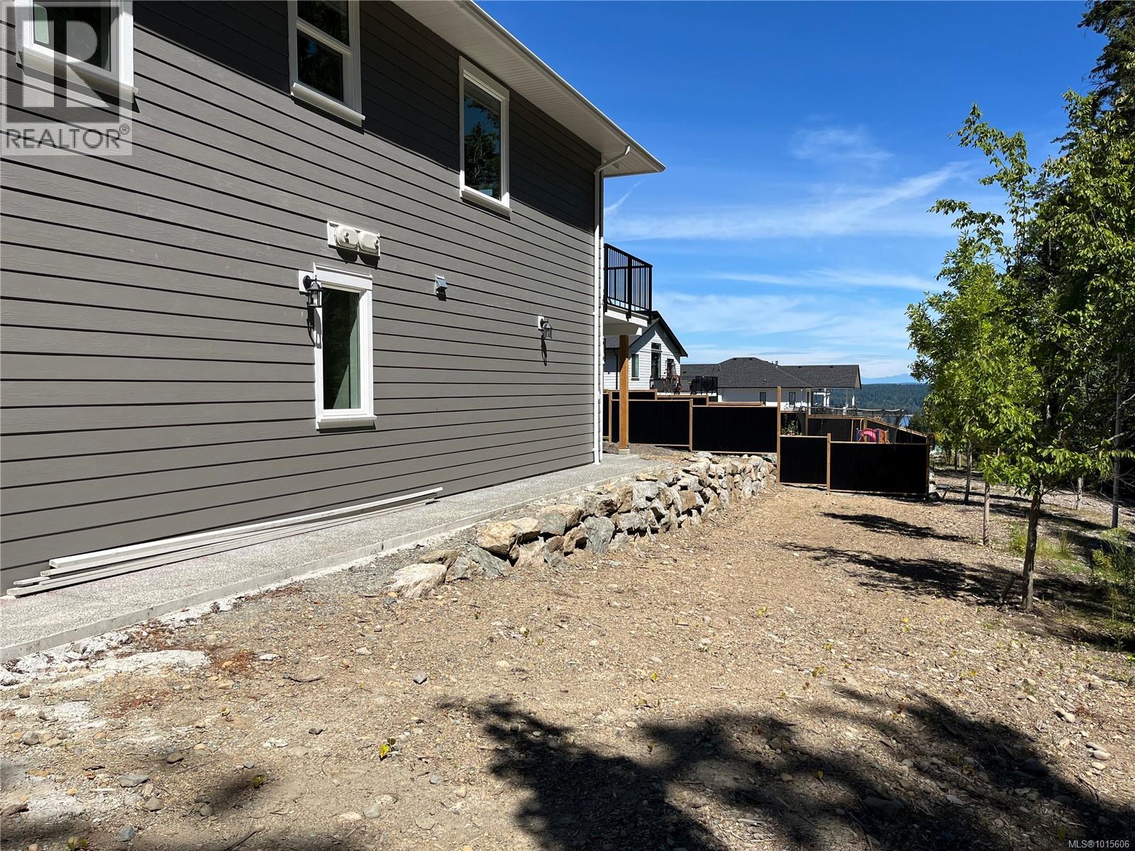 671 Sanderson Rd, Ladysmith, British Columbia  V9G 0A7 - Photo 38 - 1015606