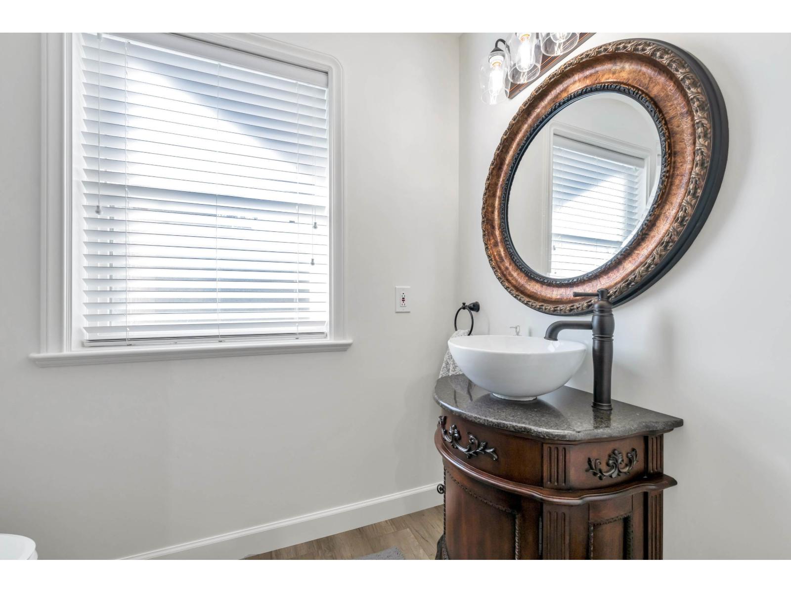 34856 Marshall Road, Abbotsford, British Columbia  V2S 7S2 - Photo 15 - R3058109