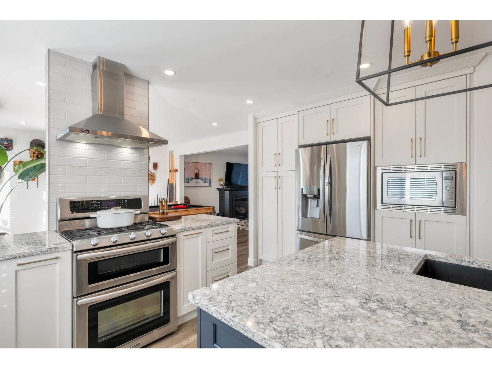 34856 Marshall Road, Abbotsford, British Columbia  V2S 7S2 - Photo 11 - R3058109