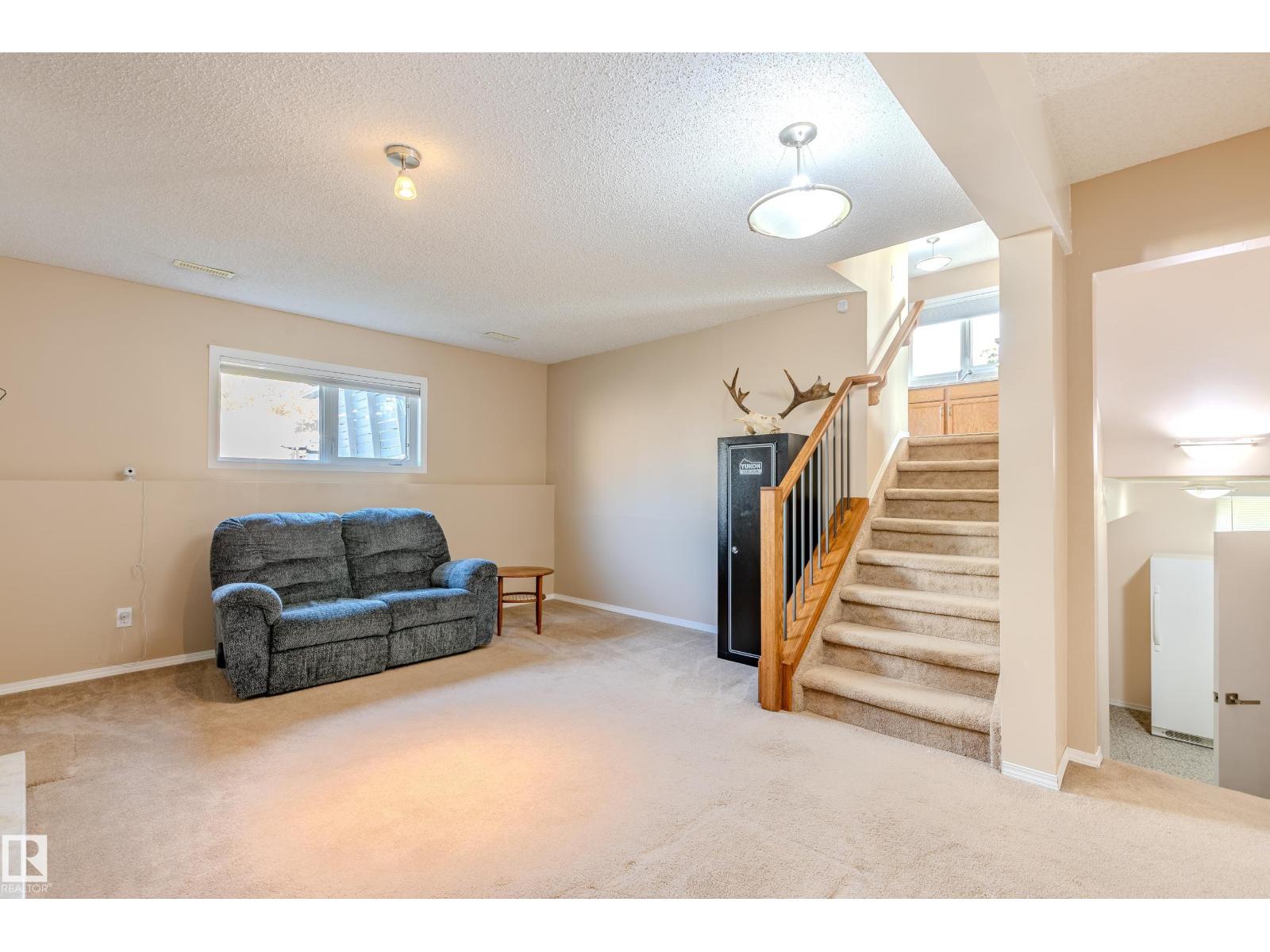 8802 102 Av, Morinville, Alberta  T8R 1B7 - Photo 11 - E4462164