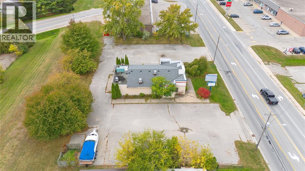 95 King Street East, Lambton Shores, Ontario  N0N 1J0 - Photo 8 - 25025667