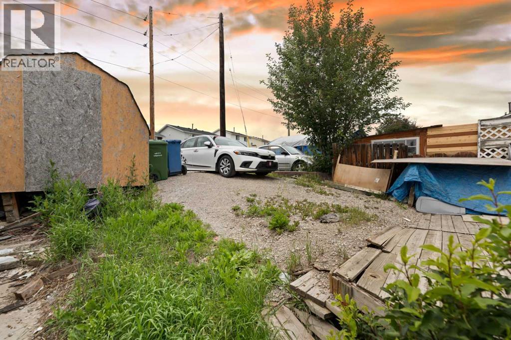 143 Falton Drive Ne, Calgary, Alberta  T3J 1W7 - Photo 20 - A2264359