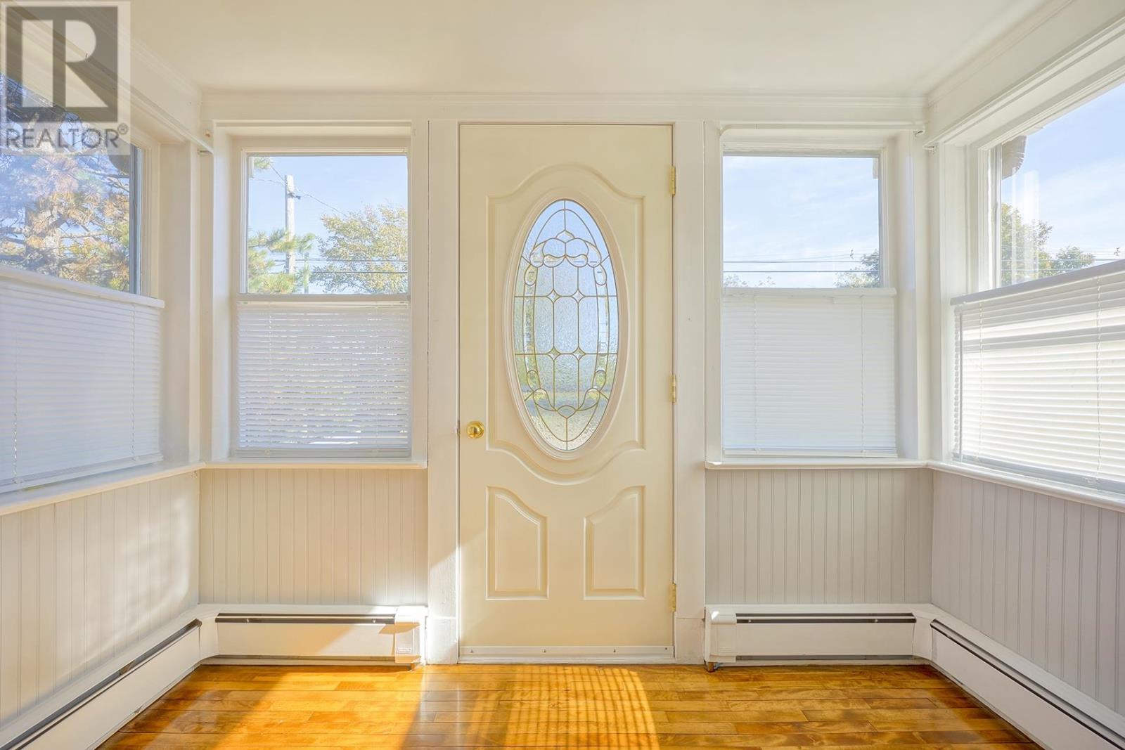 487 South Drive, Summerside, Prince Edward Island  C1N 3Z5 - Photo 3 - 202525417