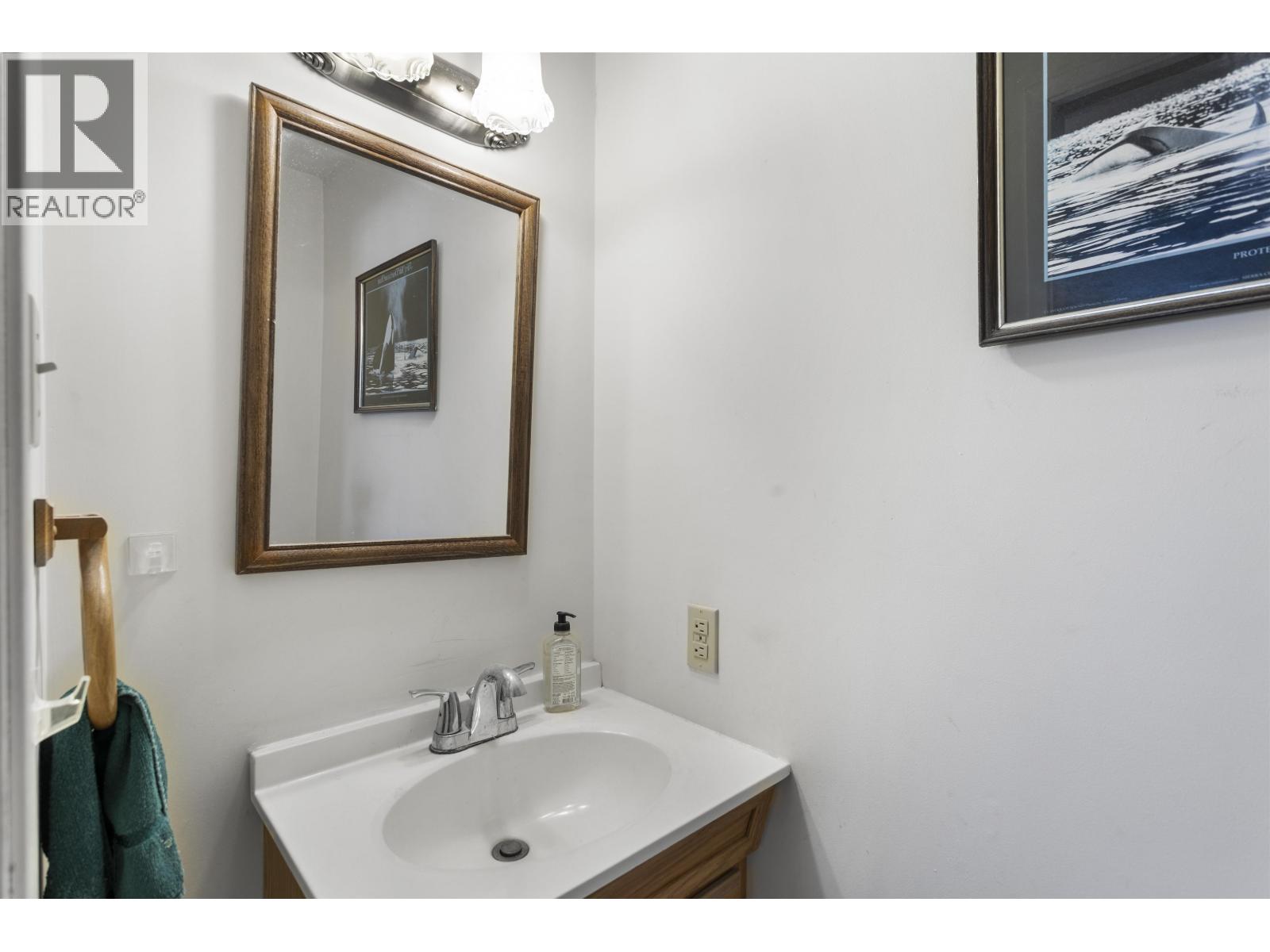 7134 17th Avenue, Burnaby, British Columbia  V3N 1K7 - Photo 14 - R3057241