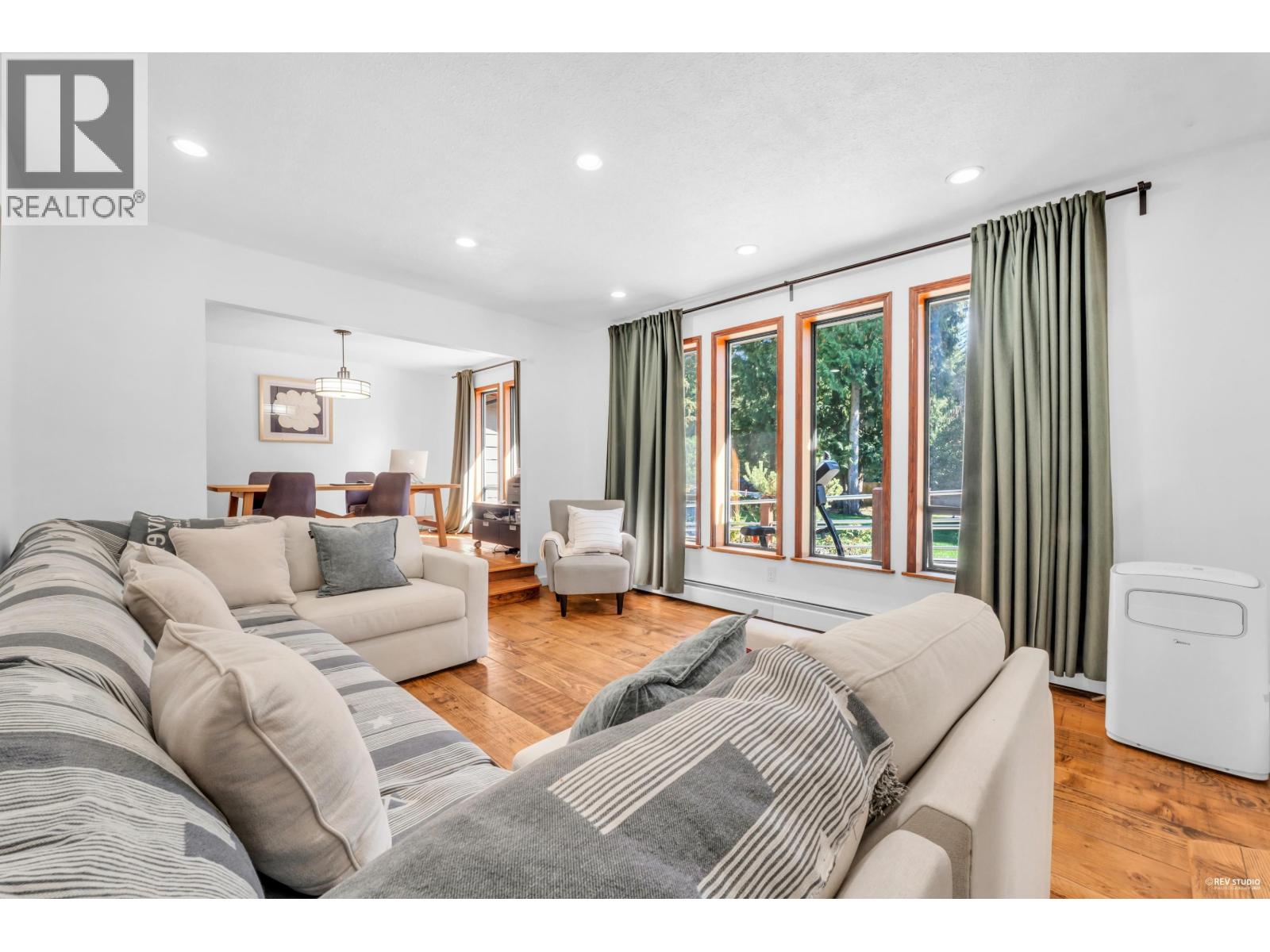 12643 Garibaldi Street, Maple Ridge, British Columbia  V2W 1N5 - Photo 21 - R3058478