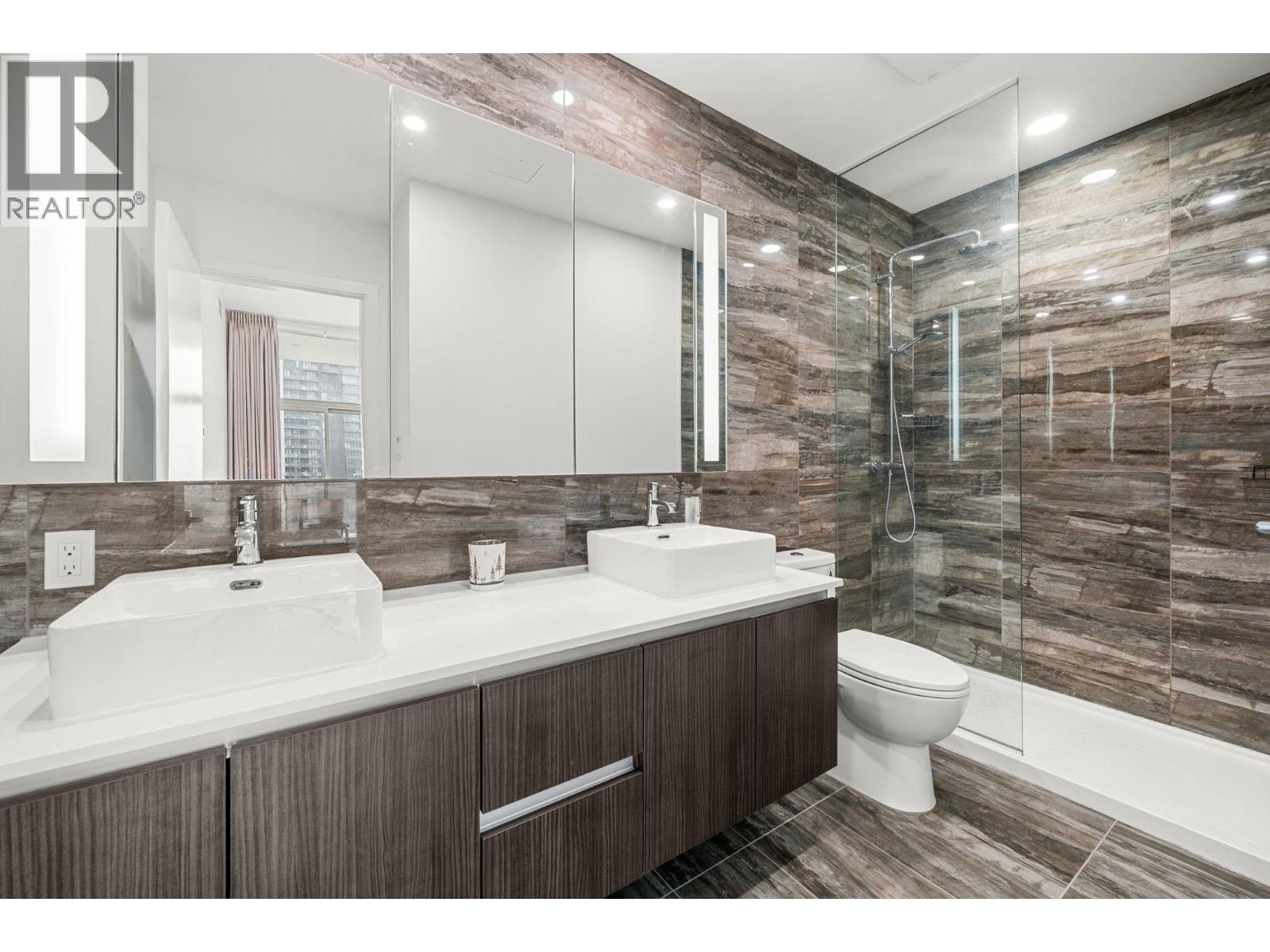 4602 1888 Gilmore Avenue, Burnaby, British Columbia  V5C 0L2 - Photo 12 - R3058306