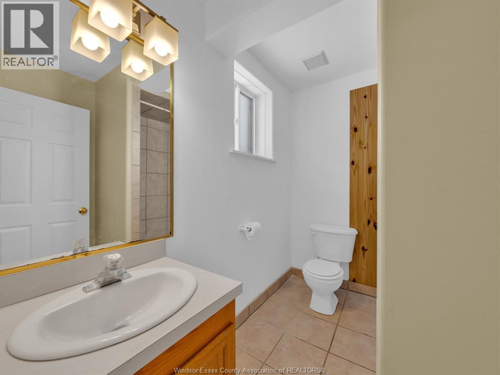 772 Partington Unit# B, Windsor, Ontario  N9B 2N7 - Photo 4 - 25026212