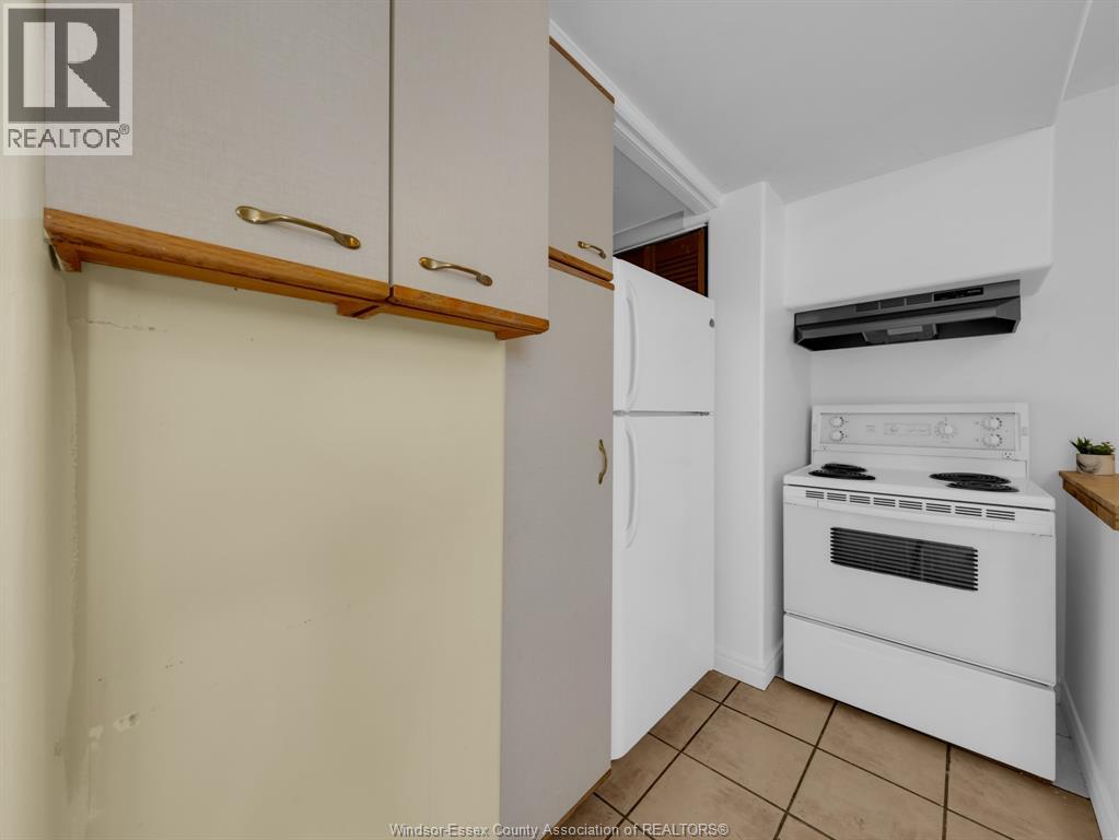 772 Partington Unit# B, Windsor, Ontario  N9B 2N7 - Photo 8 - 25026212
