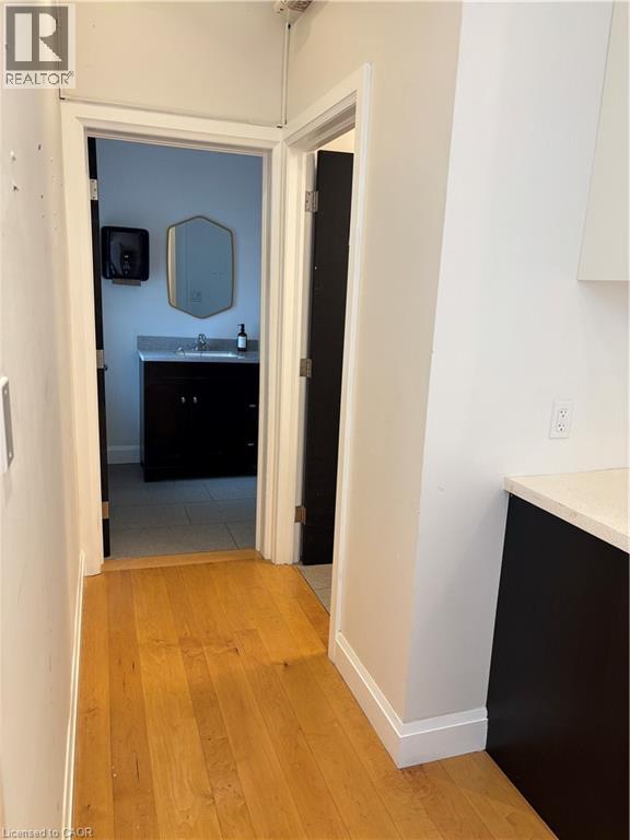 140 Locke Street S, Hamilton, Ontario  L8P 4A9 - Photo 17 - 40728321