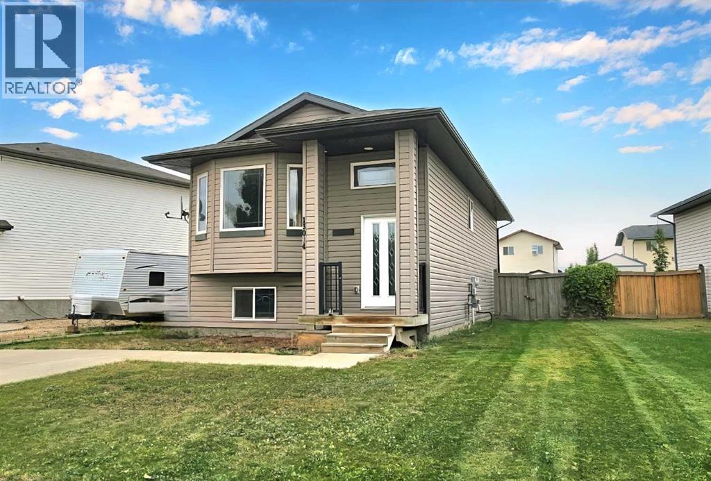 13014 90 Street, Grande Prairie, Alberta