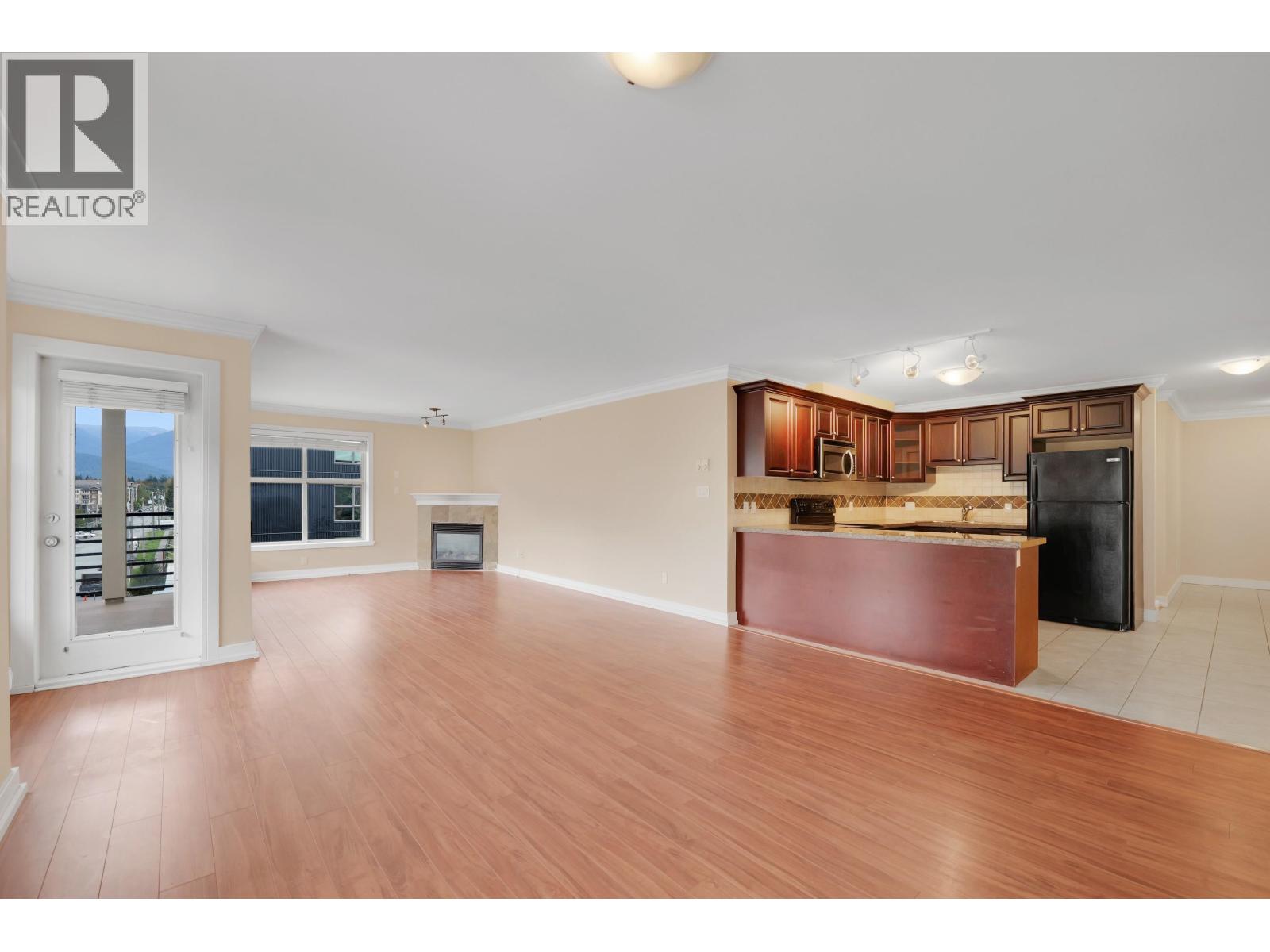 403 1310 Victoria Street, Squamish, British Columbia  V0N 3G0 - Photo 2 - R3057651