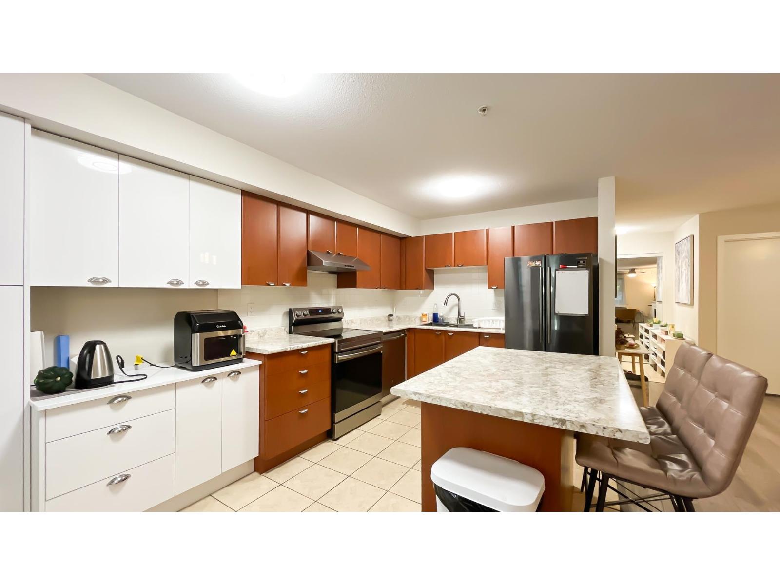 302 10092 148 Street, Surrey, British Columbia  V3R 4G7 - Photo 9 - R3058329