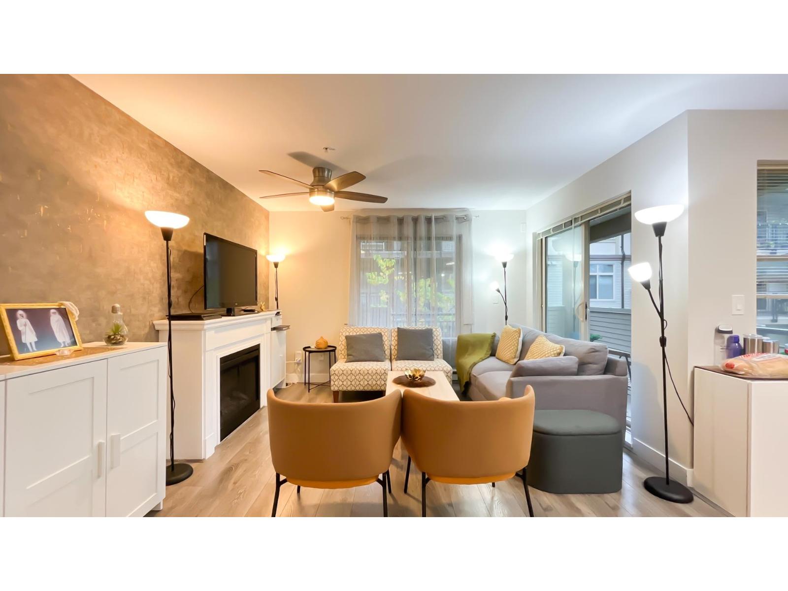 302 10092 148 Street, Surrey, British Columbia  V3R 4G7 - Photo 3 - R3058329
