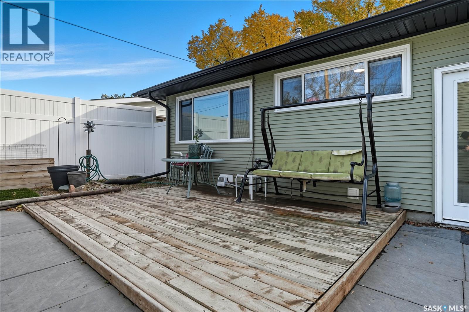 3318 4th Avenue N, Regina, Saskatchewan  S4R 0V6 - Photo 41 - SK020835