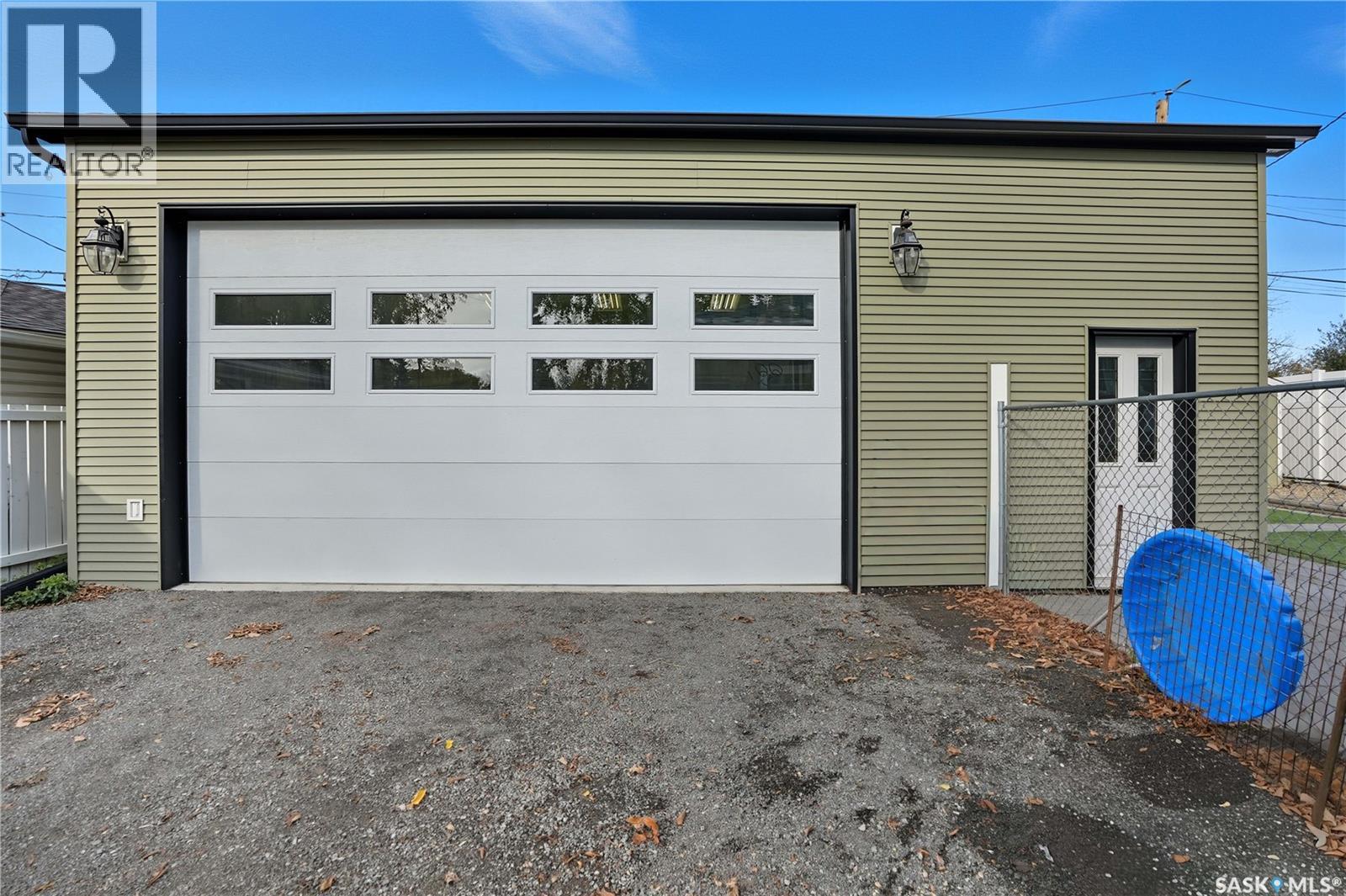 3318 4th Avenue N, Regina, Saskatchewan  S4R 0V6 - Photo 45 - SK020835