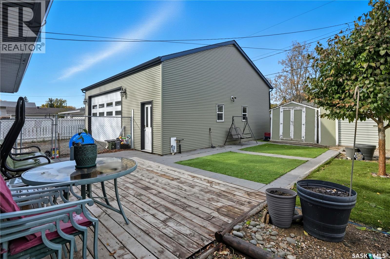 3318 4th Avenue N, Regina, Saskatchewan  S4R 0V6 - Photo 46 - SK020835