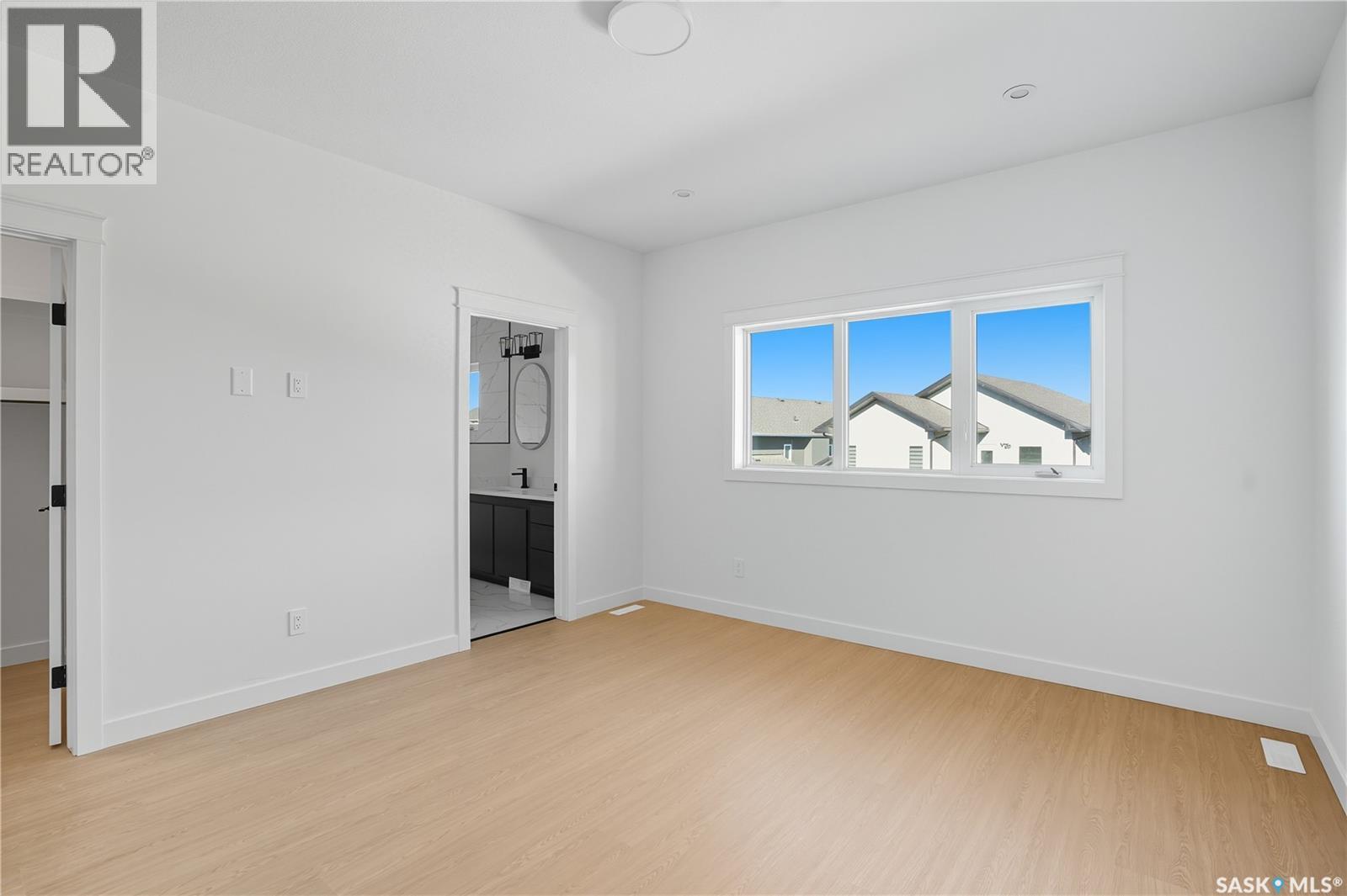 738 Bentley Manor, Saskatoon, Saskatchewan  S7L 6P2 - Photo 18 - SK020755