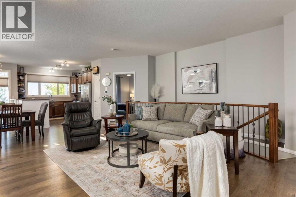 100 Royal Manor Nw, Calgary, Alberta  T3G 5T6 - Photo 5 - A2264486