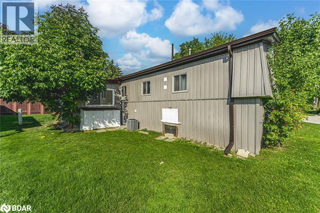 15 Riverview Circle, Innisfil, Ontario  L9S 1M3 - Photo 14 - 40779426