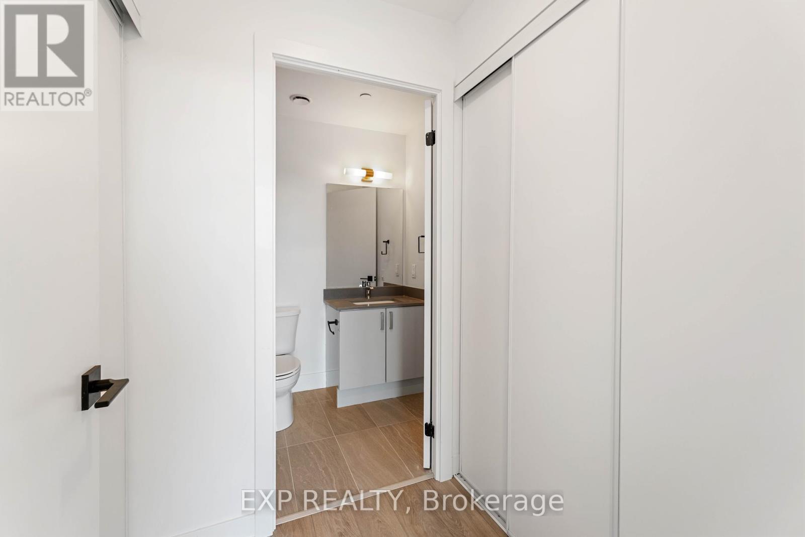 1217 - 2782 Barton St Street E, Hamilton, Ontario  L8E 0L3 - Photo 15 - X12350903