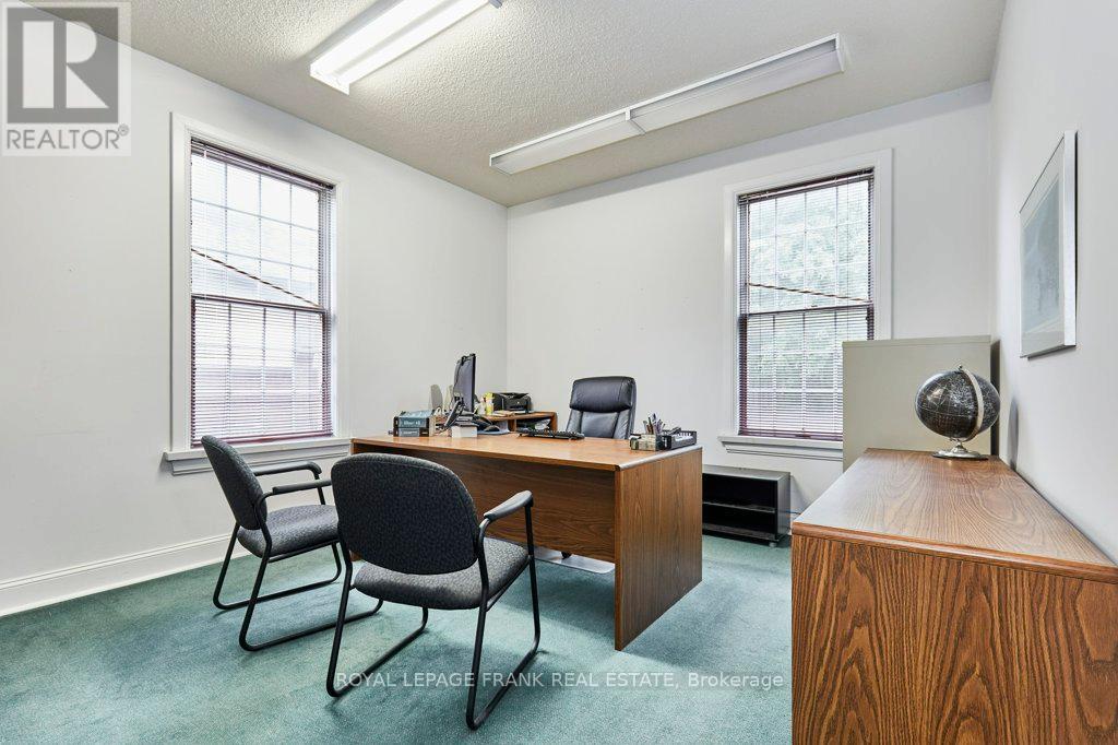215 Simcoe Street N, Oshawa, Ontario  L1G 4T1 - Photo 12 - E12463773
