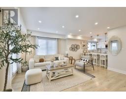 14 - 31 HAYS BOULEVARD, Oakville, Ontario