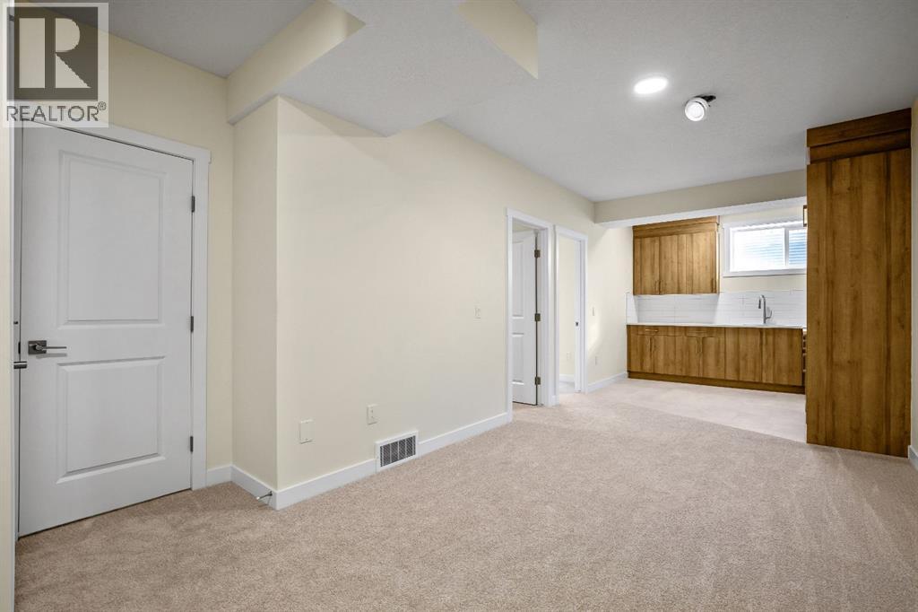 585 Corner Meadows Way Ne, Calgary, Alberta  T3N 2C5 - Photo 25 - A2250611