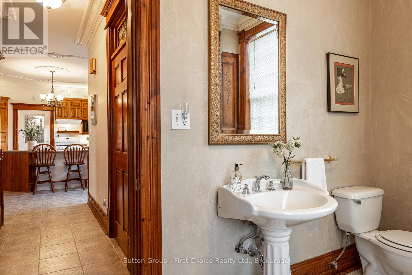 106 Blanshard Street, West Perth, Ontario  N0K 1N0 - Photo 11 - X12463780